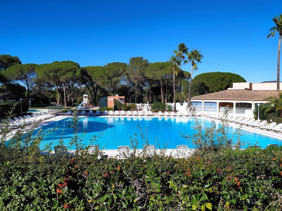 Ferienwohnung Ideal Saint Raphael Piscine Clim Parking Exterior foto